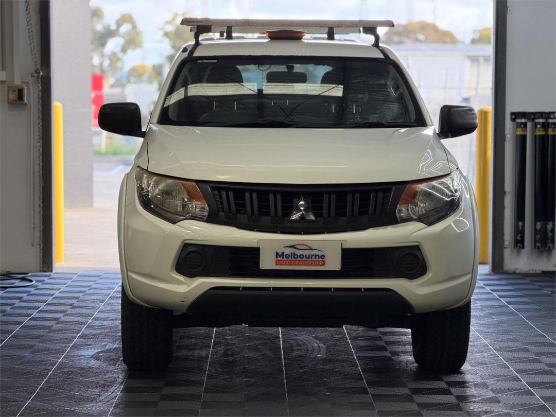2016 Mitsubishi Triton Glxplus, Manual, 214136 km, Photo 2