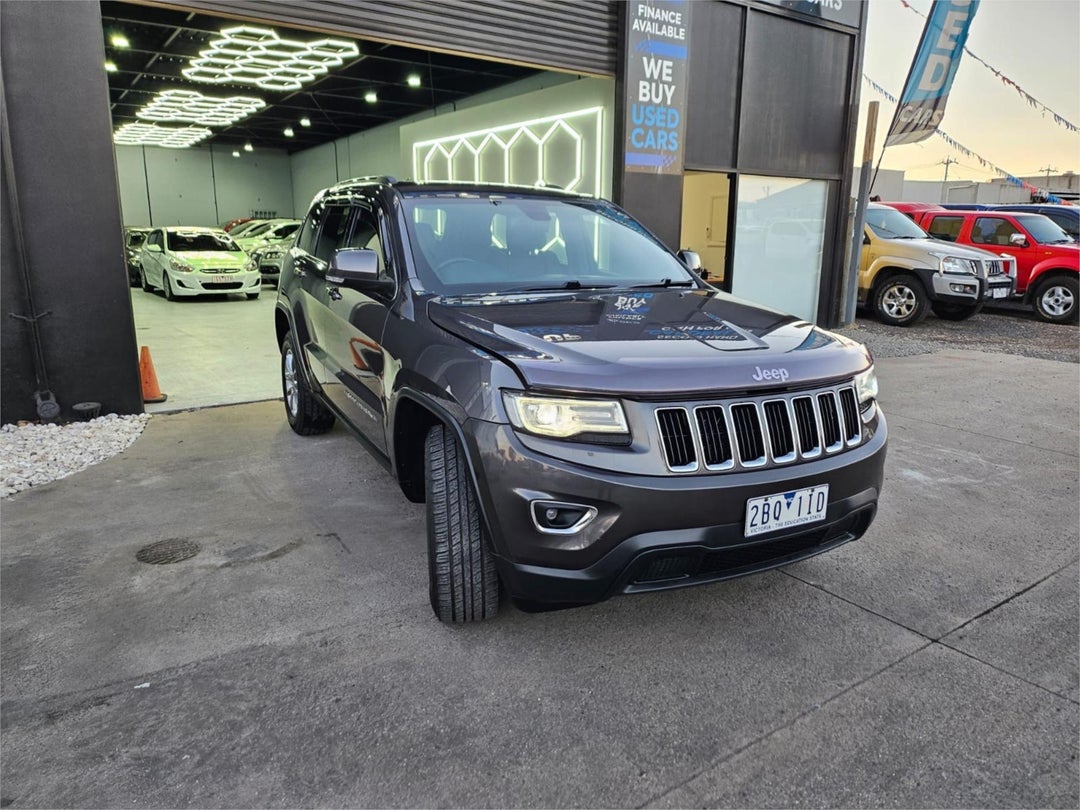 2013 Jeep Grand Cherokee Laredo, Automatic, 167596 km, Photo 1