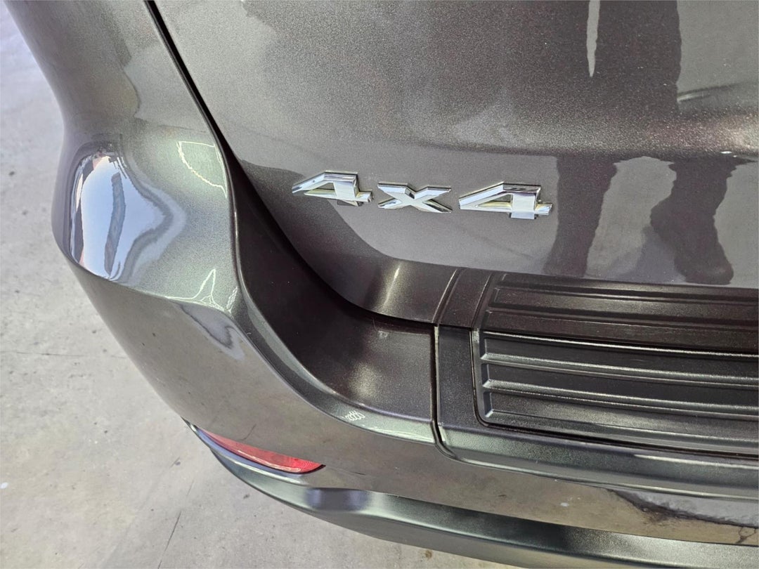 2013 Jeep Grand Cherokee Laredo, Automatic, 167596 km, Photo 5