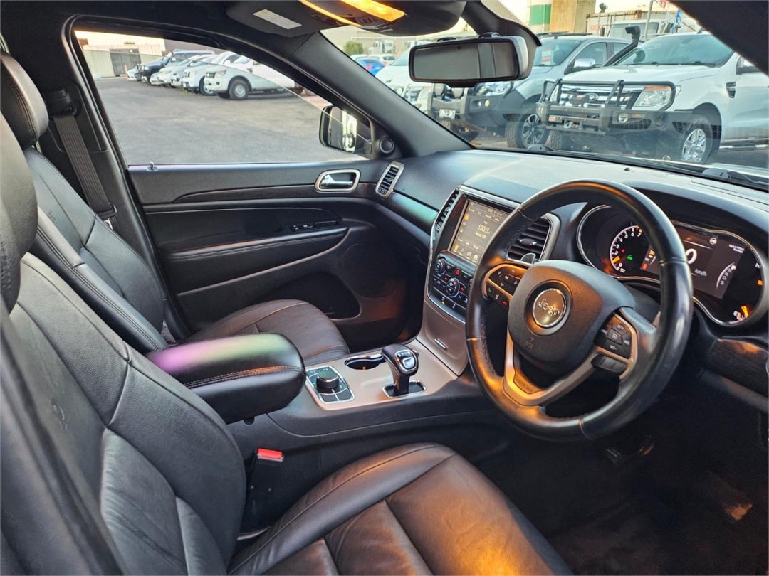 2013 Jeep Grand Cherokee Laredo, Automatic, 167596 km, Photo 7