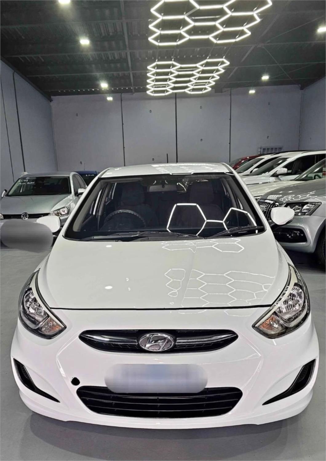 2015 Hyundai Accent Active, Automatic, 150645 km, Photo 1