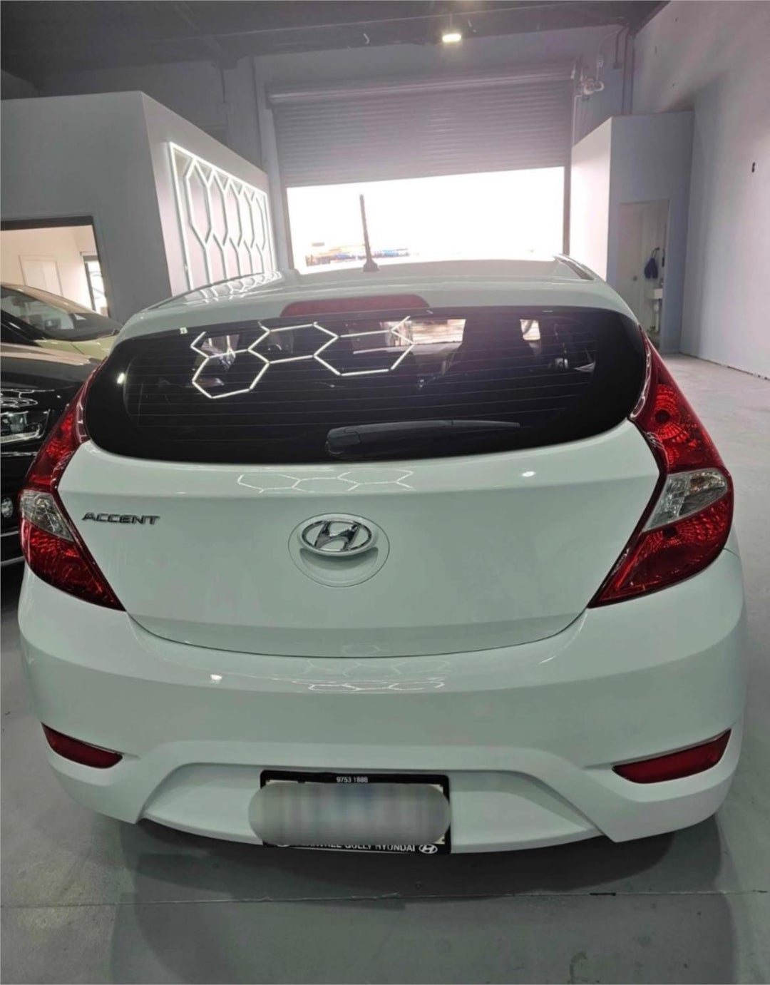 2015 Hyundai Accent Active, Automatic, 150645 km, Photo 3