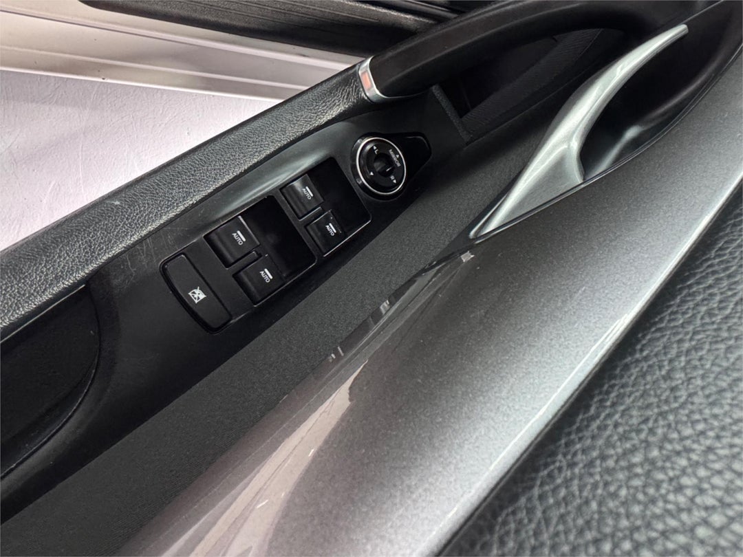 2014 Hyundai I40 Active, Automatic, 164619 km, Photo 12