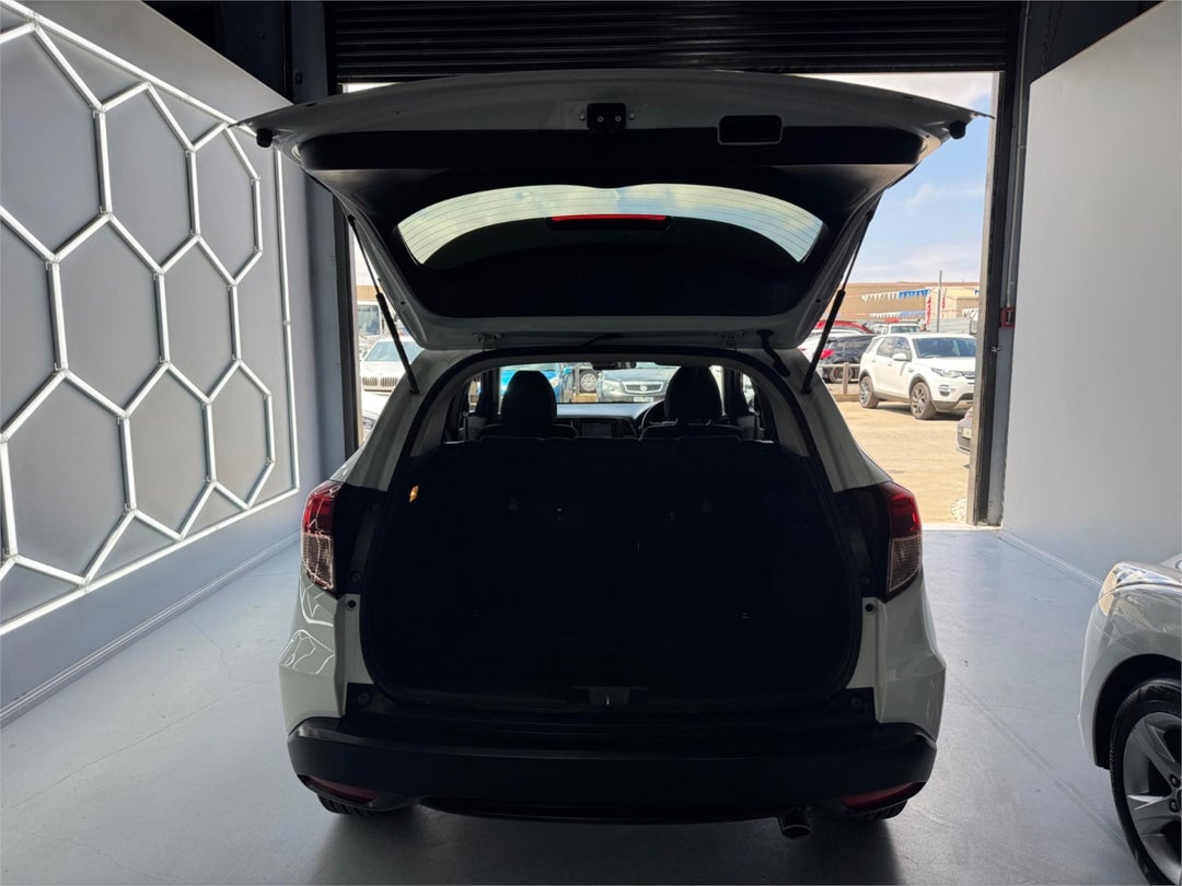 2018 Honda HR-V Vti-s, Automatic, 74022 km, Photo 15