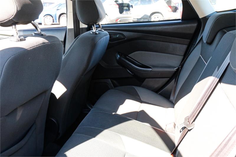 2013 Ford Focus Ambiente, Automatic, 150416 km, Photo 18