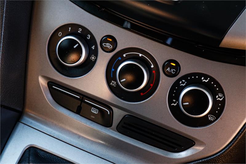 2013 Ford Focus Ambiente, Automatic, 150416 km, Photo 15