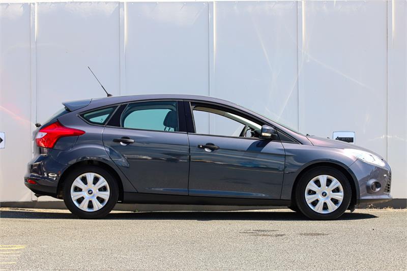 2011 Ford Focus Ambiente, Automatic, 121860 km, Photo 6