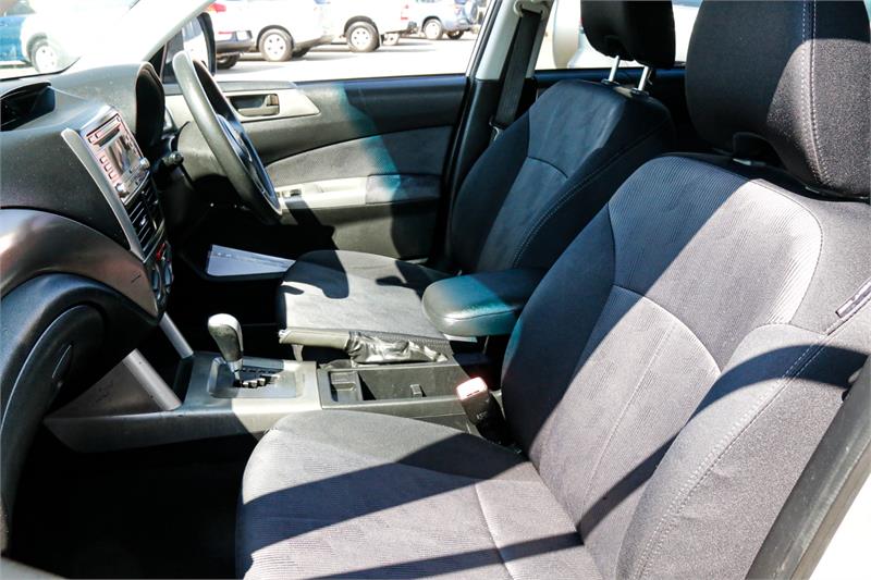 2010 Subaru Forester X, Automatic, 176261 km, Photo 15