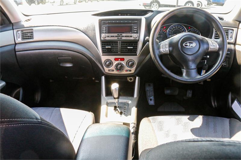 2010 Subaru Forester X, Automatic, 176261 km, Photo 7