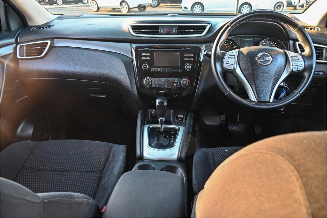 2014 Nissan Qashqai St, Manual, 100848 km, Photo 5