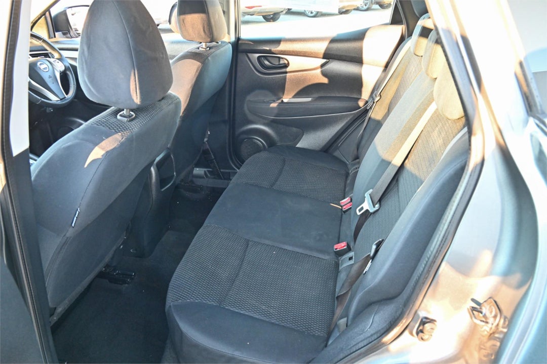 2014 Nissan Qashqai St, Manual, 100848 km, Photo 18