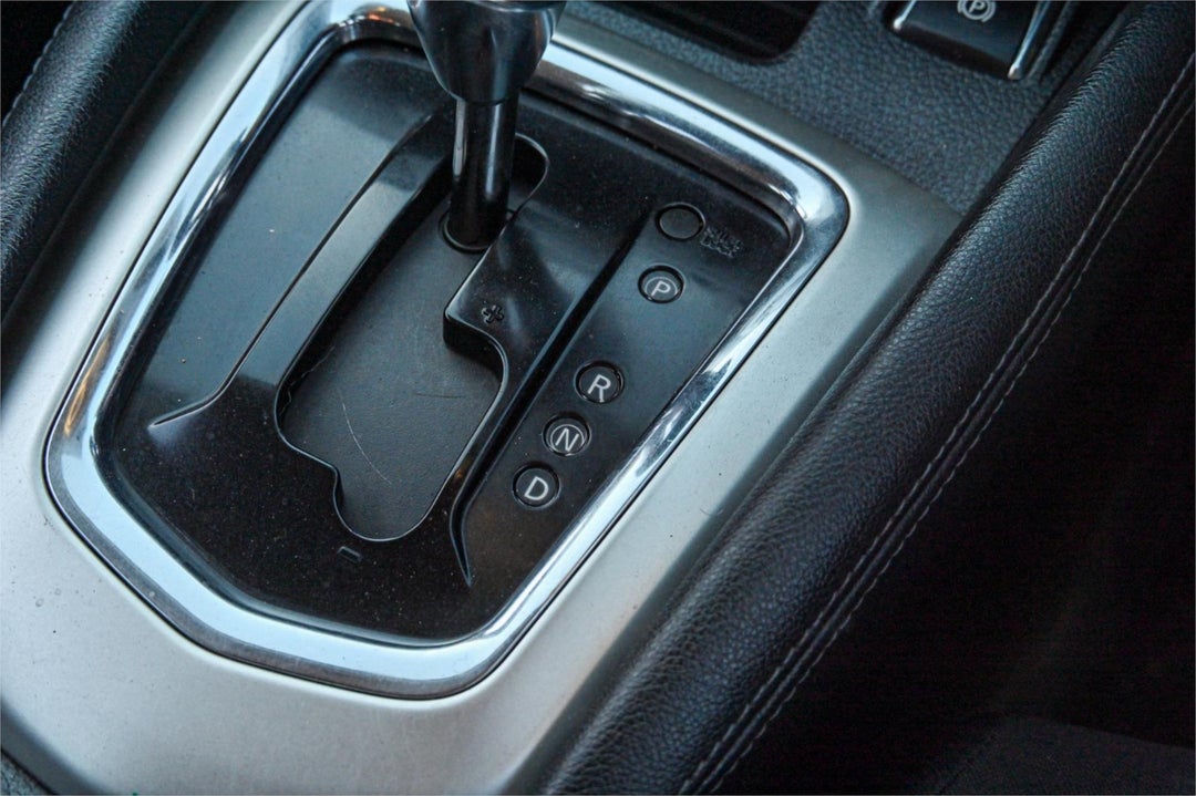 2014 Nissan Qashqai St, Manual, 100848 km, Photo 8