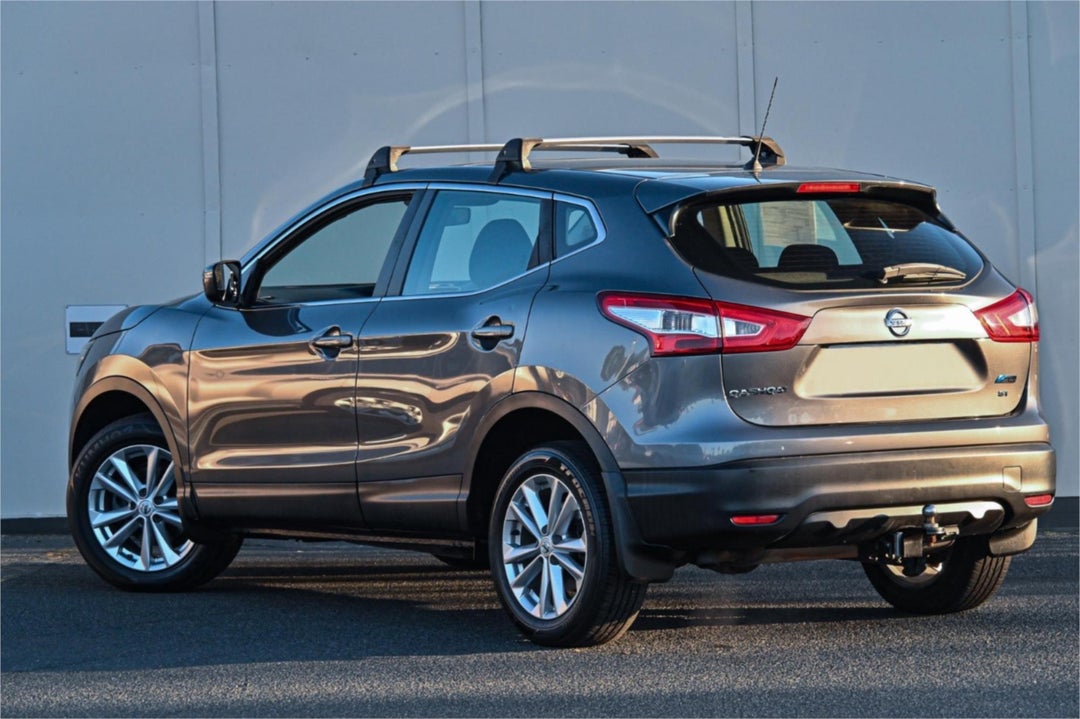 2014 Nissan Qashqai St, Manual, 100848 km, Photo 2