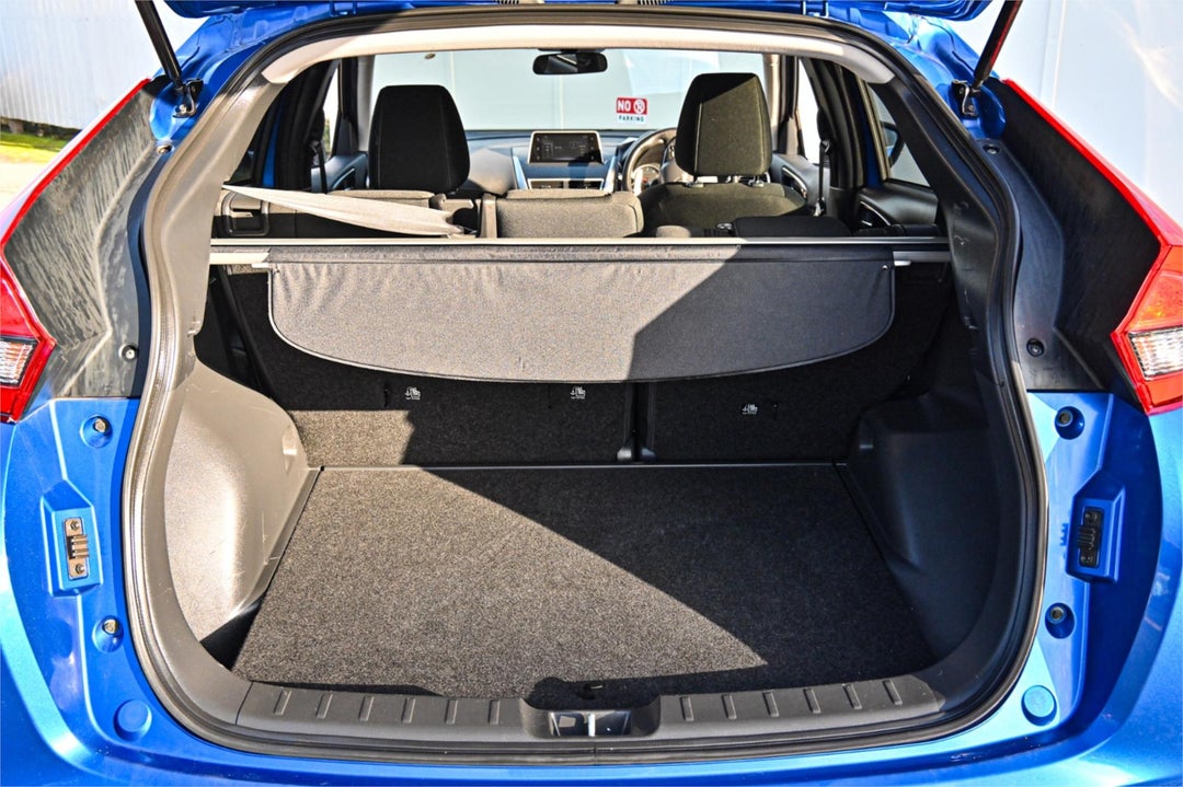 2018 Mitsubishi Eclipse Cross Ls, Manual, 129315 km, Photo 6