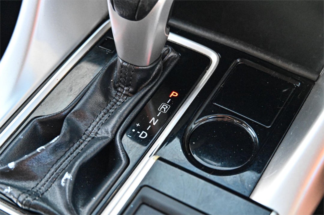 2018 Mitsubishi Eclipse Cross Ls, Manual, 129315 km, Photo 15