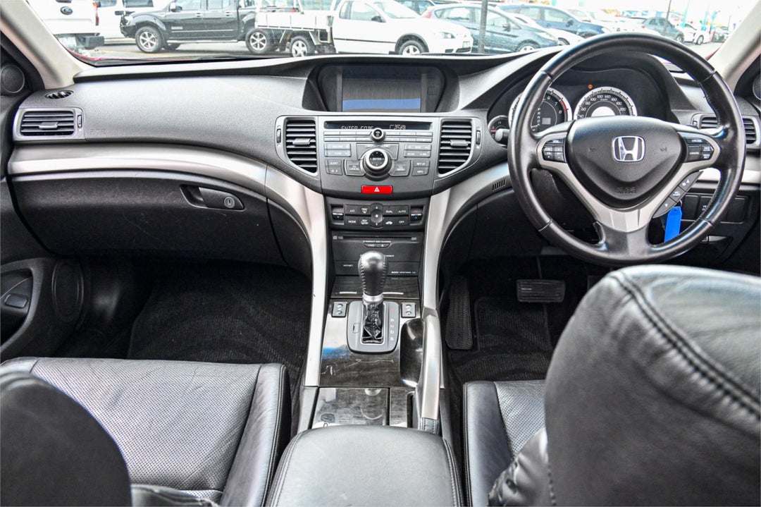 2008 Honda Accord Euro Luxury, Automatic, 143296 km, Photo 8