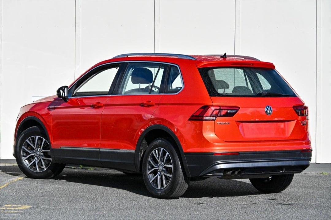 2016 Volkswagen Tiguan 132tsi Comfortline, Automatic, 107540 km, Photo 2