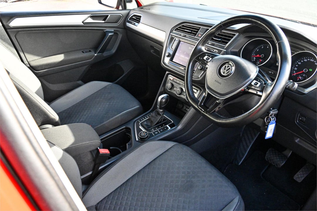 2016 Volkswagen Tiguan 132tsi Comfortline, Automatic, 107540 km, Photo 7