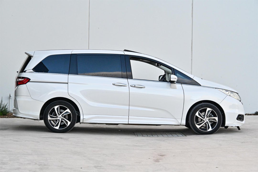 2017 Honda Odyssey Vti-l, Manual, 118639 km, Photo 3