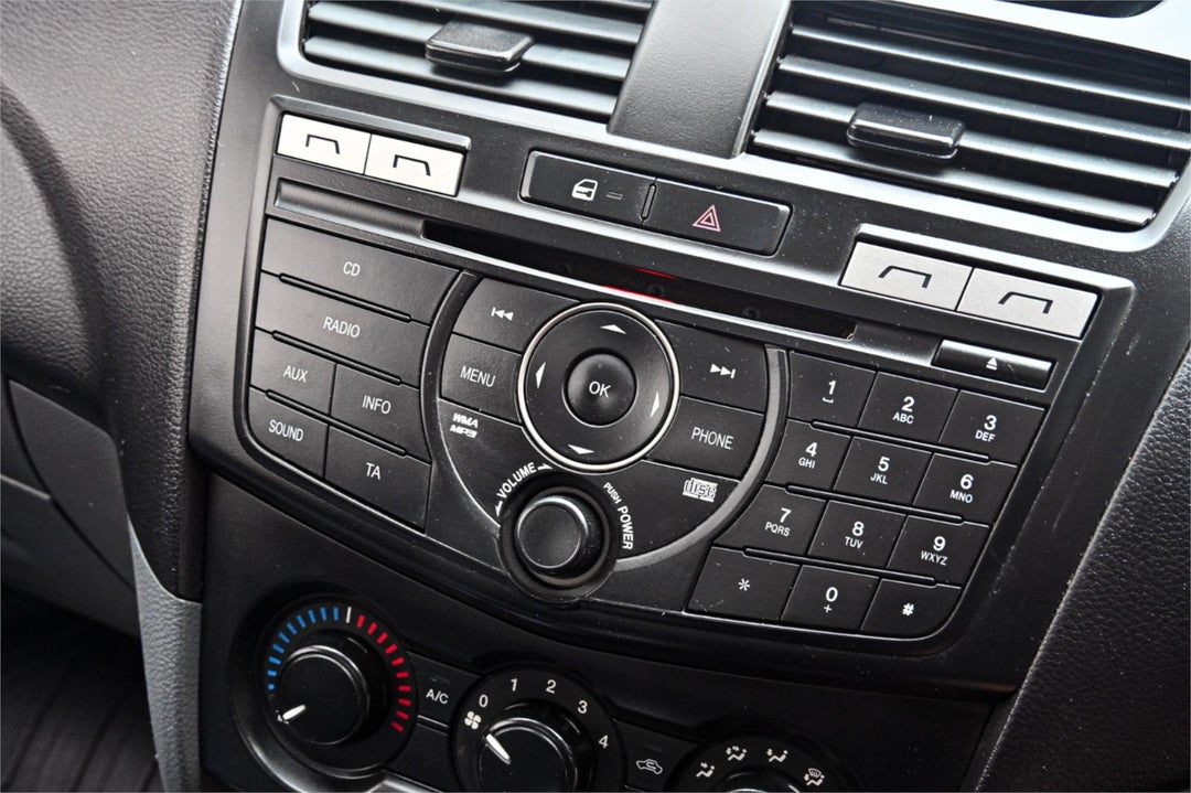 2013 Mazda BT-50 Xt, Manual, 134052 km, Photo 15