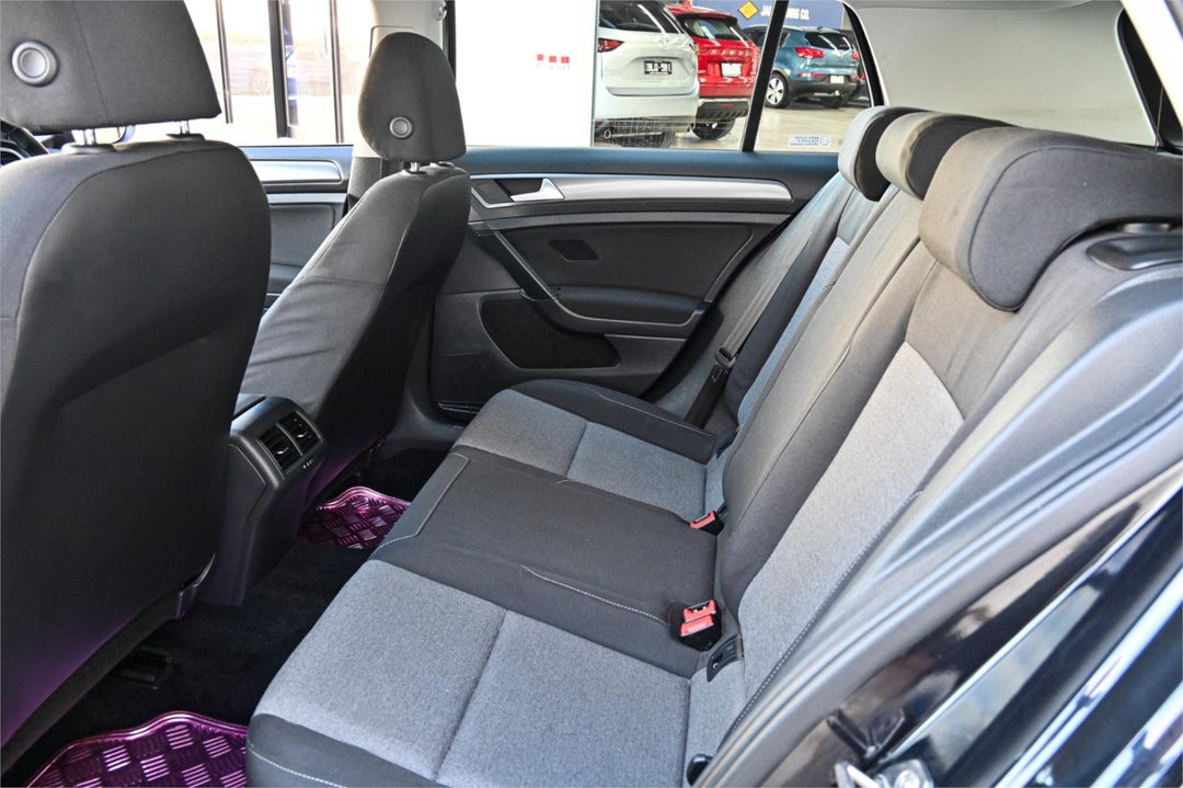 2015 Volkswagen Golf 90tsi, Automatic, 56928 km, Photo 17