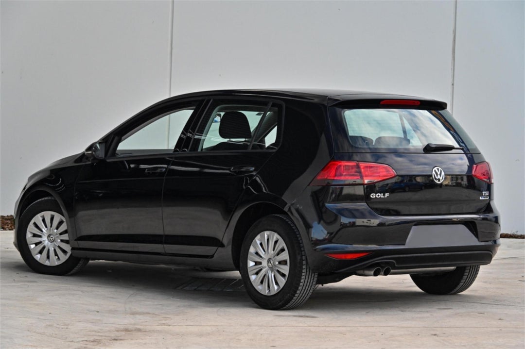 2015 Volkswagen Golf 90tsi, Automatic, 56928 km, Photo 2