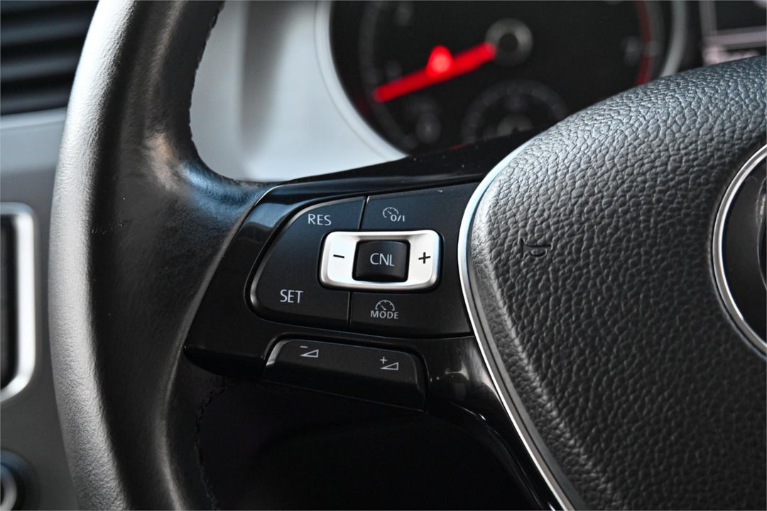 2015 Volkswagen Golf 90tsi, Automatic, 56928 km, Photo 10