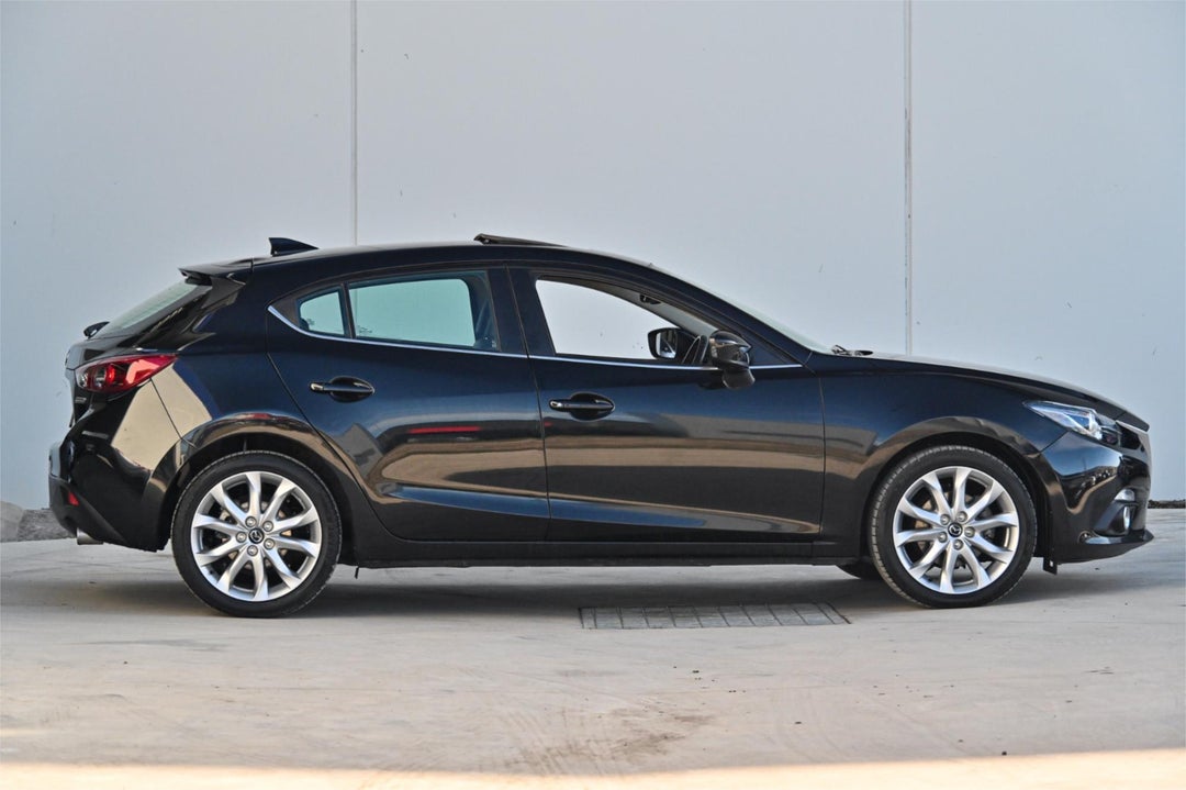 2015 Mazda 3 Sp25 Gt, Automatic, 21091 km, Photo 3
