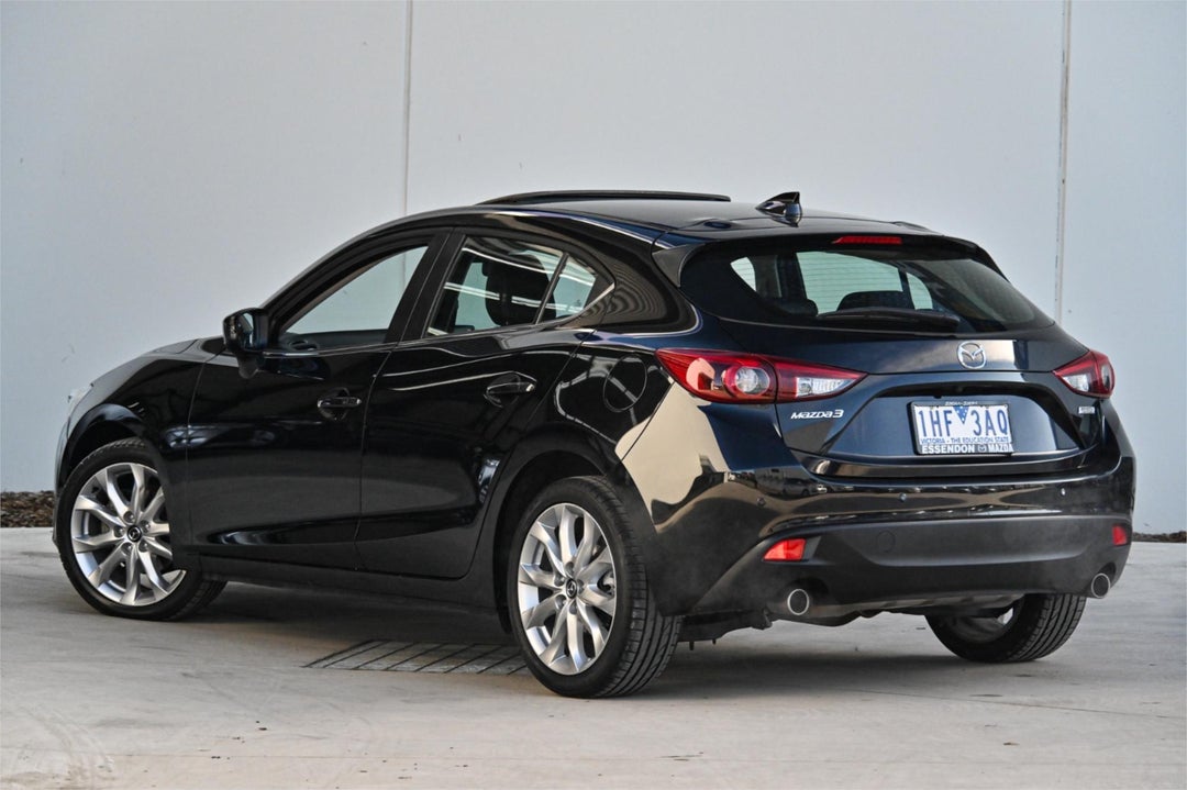 2015 Mazda 3 Sp25 Gt, Automatic, 21091 km, Photo 2