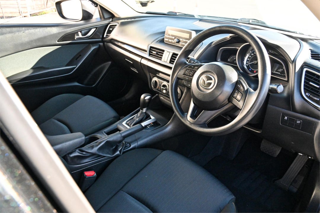 2014 Mazda 3 Neo, Automatic, 12733 km, Photo 6