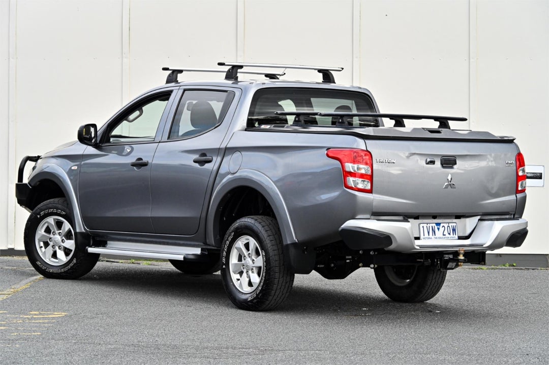 2017 Mitsubishi Triton Glx+, Manual, 215753 km, Photo 2