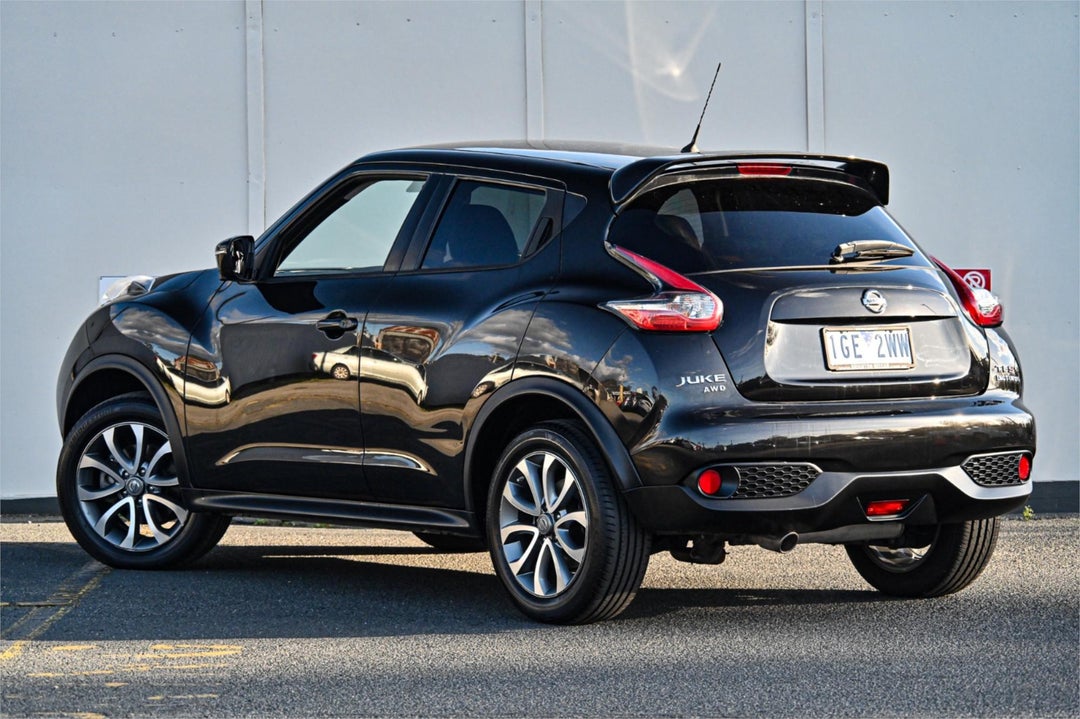 2015 Nissan Juke Ti-s, Manual, 77631 km, Photo 2