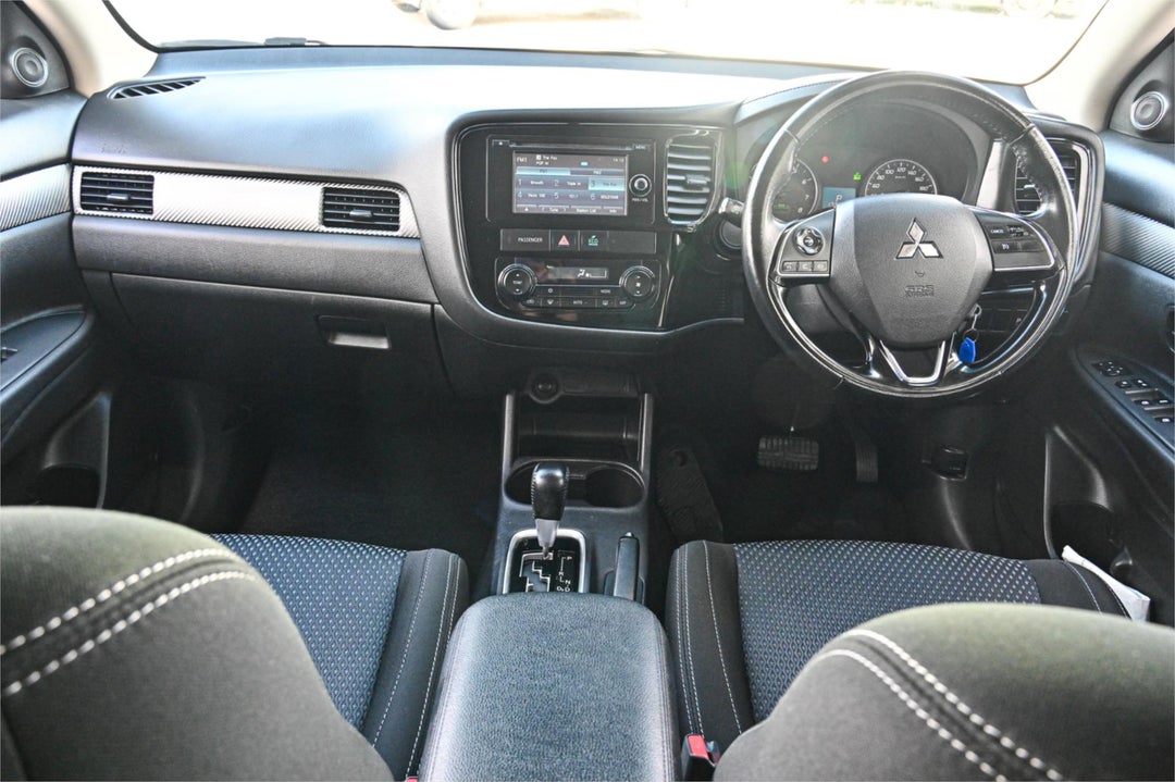 2016 Mitsubishi Outlander Ls, Manual, 172000 km, Photo 6