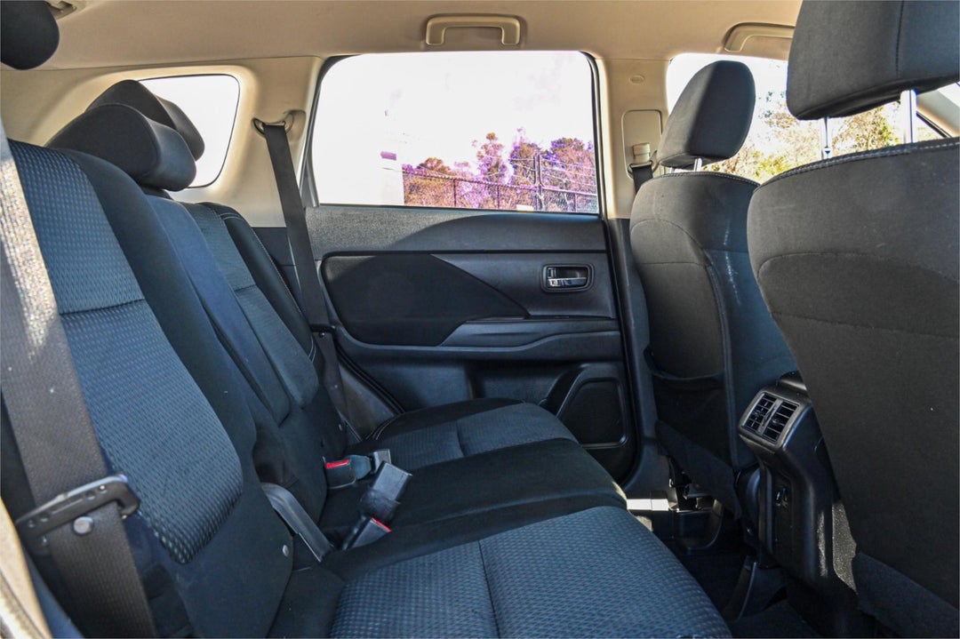 2018 Mitsubishi Outlander Es, Manual, 162148 km, Photo 18