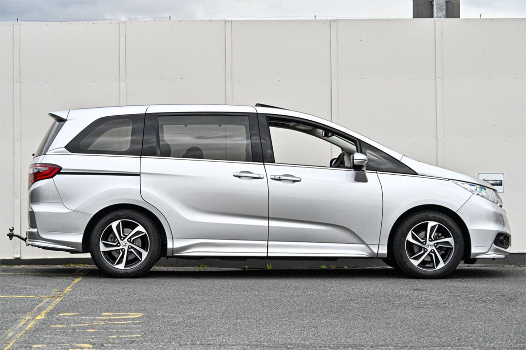 2016 Honda Odyssey Vti-l, Manual, 115963 km, Photo 3