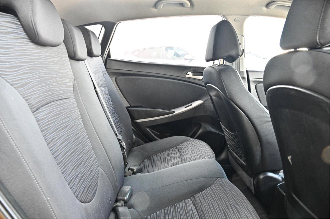 2014 Hyundai Accent Active, Automatic, 156702 km, Photo 18