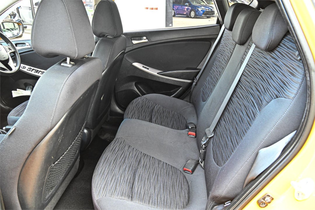 2014 Hyundai Accent Active, Automatic, 156702 km, Photo 17