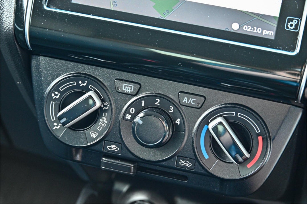 2017 Suzuki Swift Gl, Manual, 77075 km, Photo 15