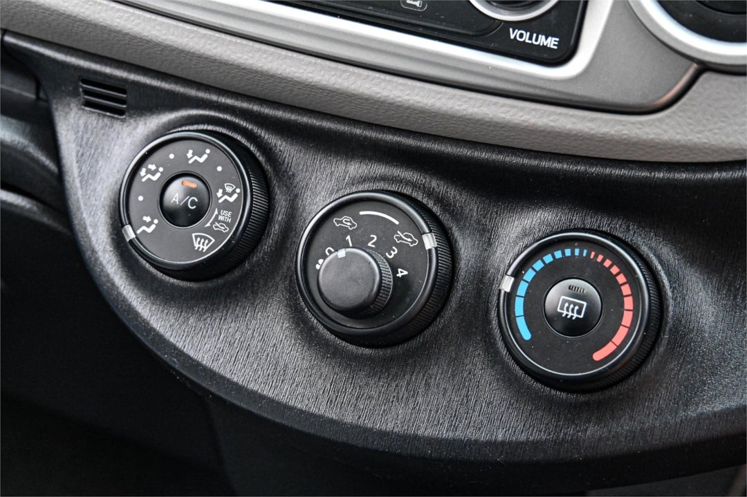 2012 Toyota Yaris Yr, Automatic, 127840 km, Photo 11