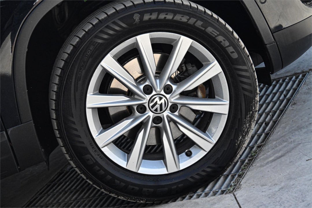 2011 Volkswagen Tiguan 155tsi, Automatic, 114366 km, Photo 6