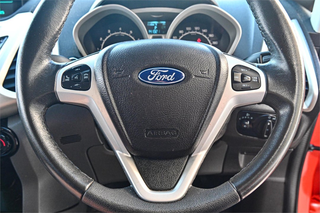 2017 Ford Ecosport Titanium, Automatic, 140775 km, Photo 7