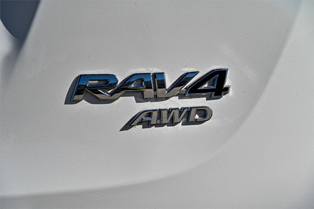 2013 Toyota RAV4 Cruiser, Automatic, 182353 km, Photo 4