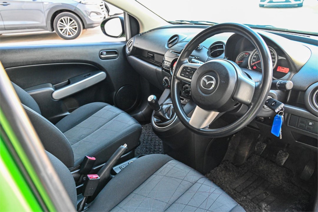 2011 Mazda 2 Neo, Manual, 85403 km, Photo 6