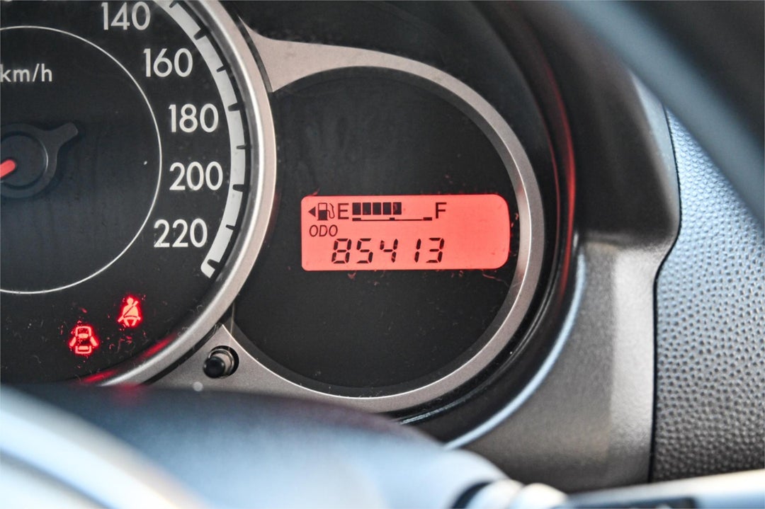 2011 Mazda 2 Neo, Manual, 85403 km, Photo 10