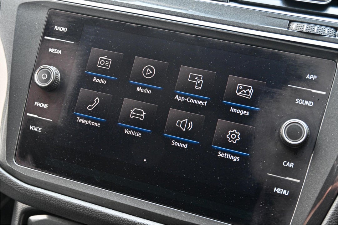 2018 Volkswagen Tiguan 110tsi Trendline, Automatic, 112609 km, Photo 11