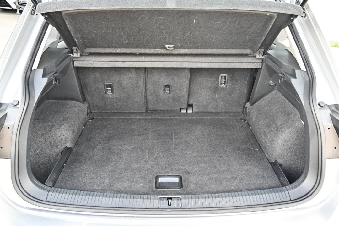 2018 Volkswagen Tiguan 110tsi Trendline, Automatic, 112609 km, Photo 5