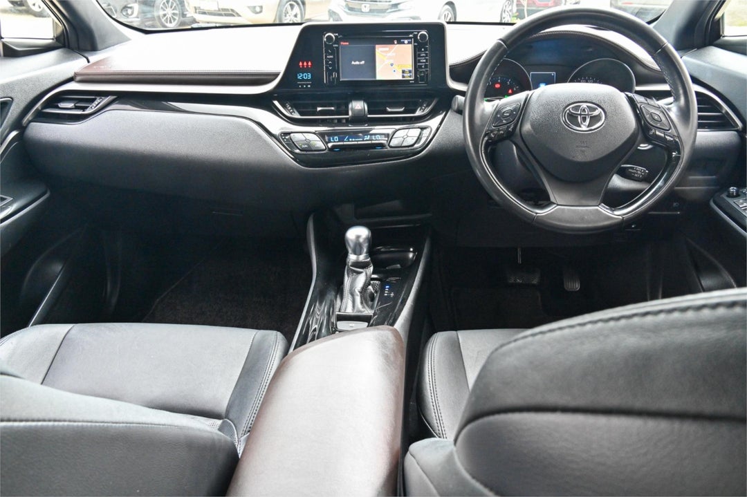 2017 Toyota C-HR Koba, Manual, 74746 km, Photo 6