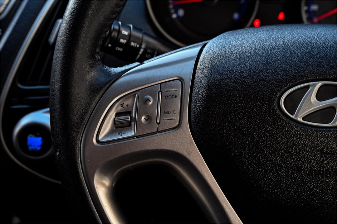 2010 Hyundai Ix35 Elite, Automatic, 140000 km, Photo 11