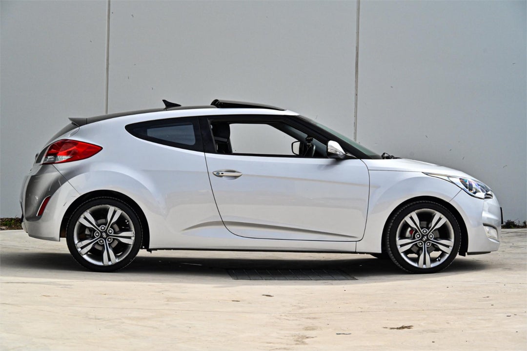 2011 Hyundai Veloster +, Automatic, 121510 km, Photo 3