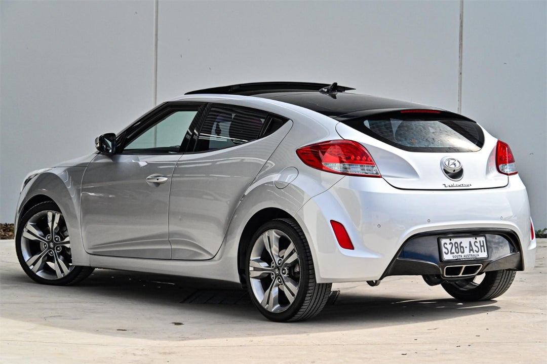 2011 Hyundai Veloster +, Automatic, 121510 km, Photo 2